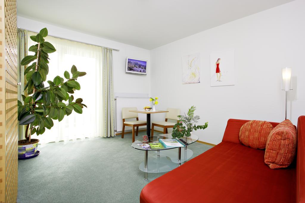 Pension Klug Adults Only - Dorfresort Mitterbach Buitenkant foto
