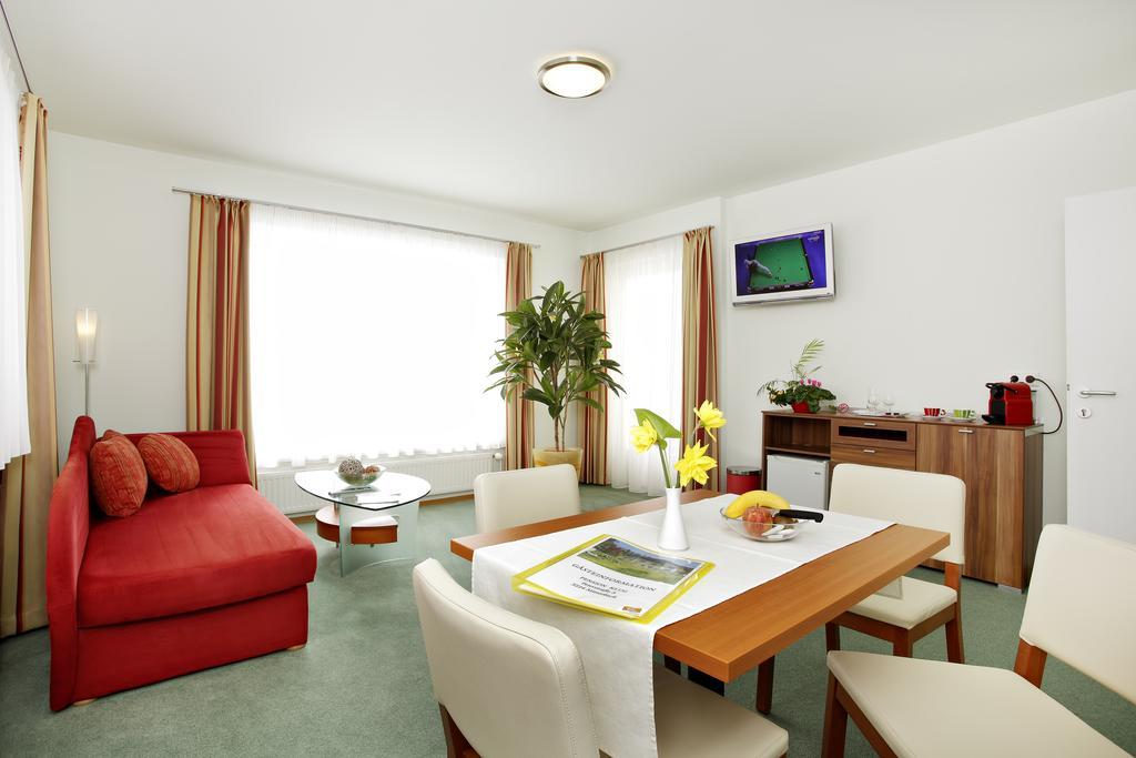 Pension Klug Adults Only - Dorfresort Mitterbach Buitenkant foto